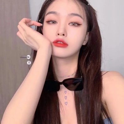 远看是蔚蓝的春天